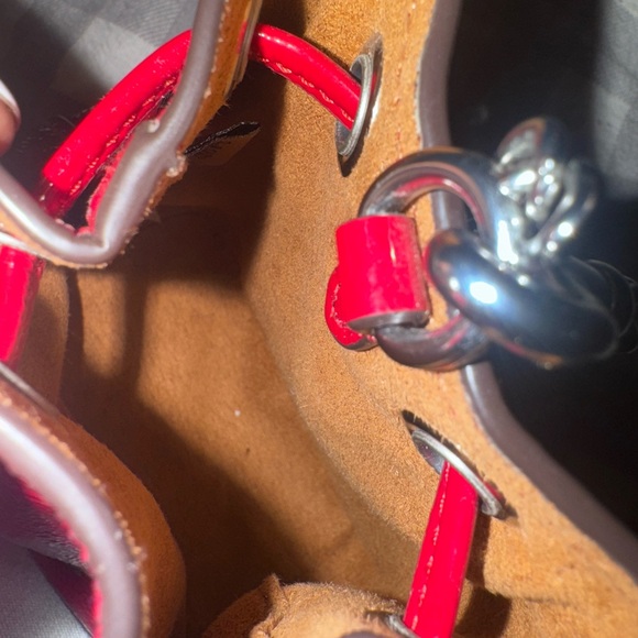 Coach Red Patent Leather Mini Drawstring Bucket Bag/ Wristlet Silver Hardware - Picture 3 of 6